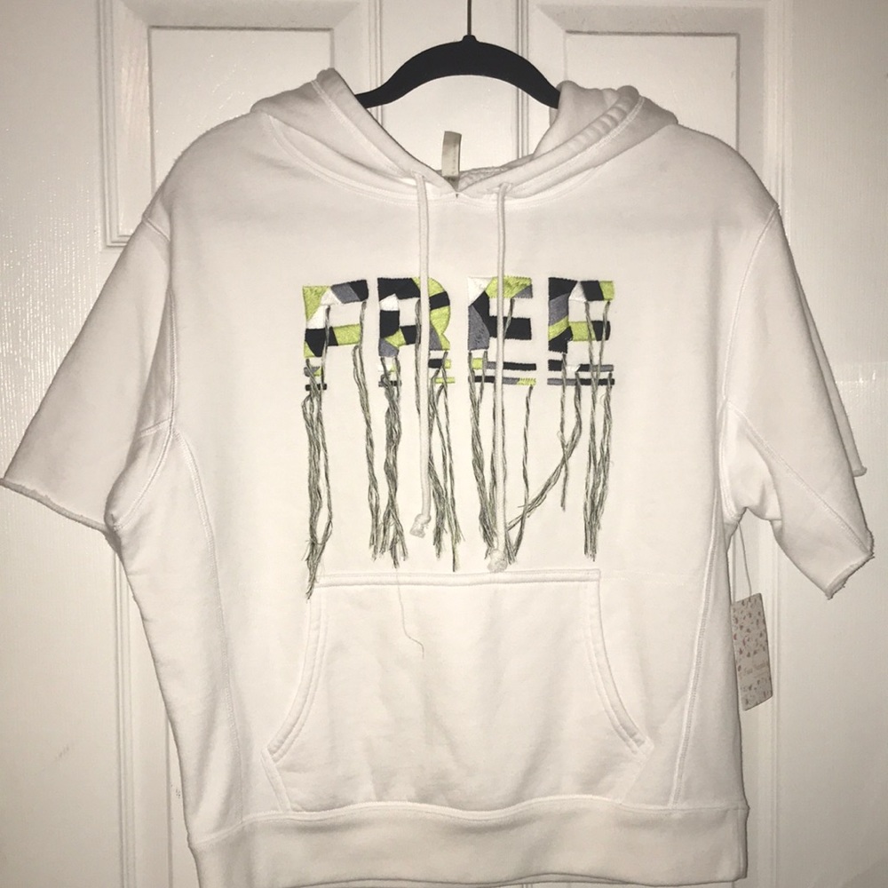 Free People Short Sleeve sweatshirt
